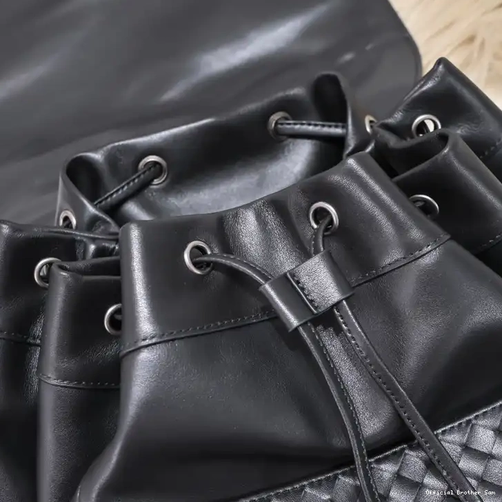 Official Brother Sam 2212YZ0048 Veneta Bottega Bag 0728